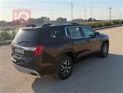 جي ام سي اكاديا